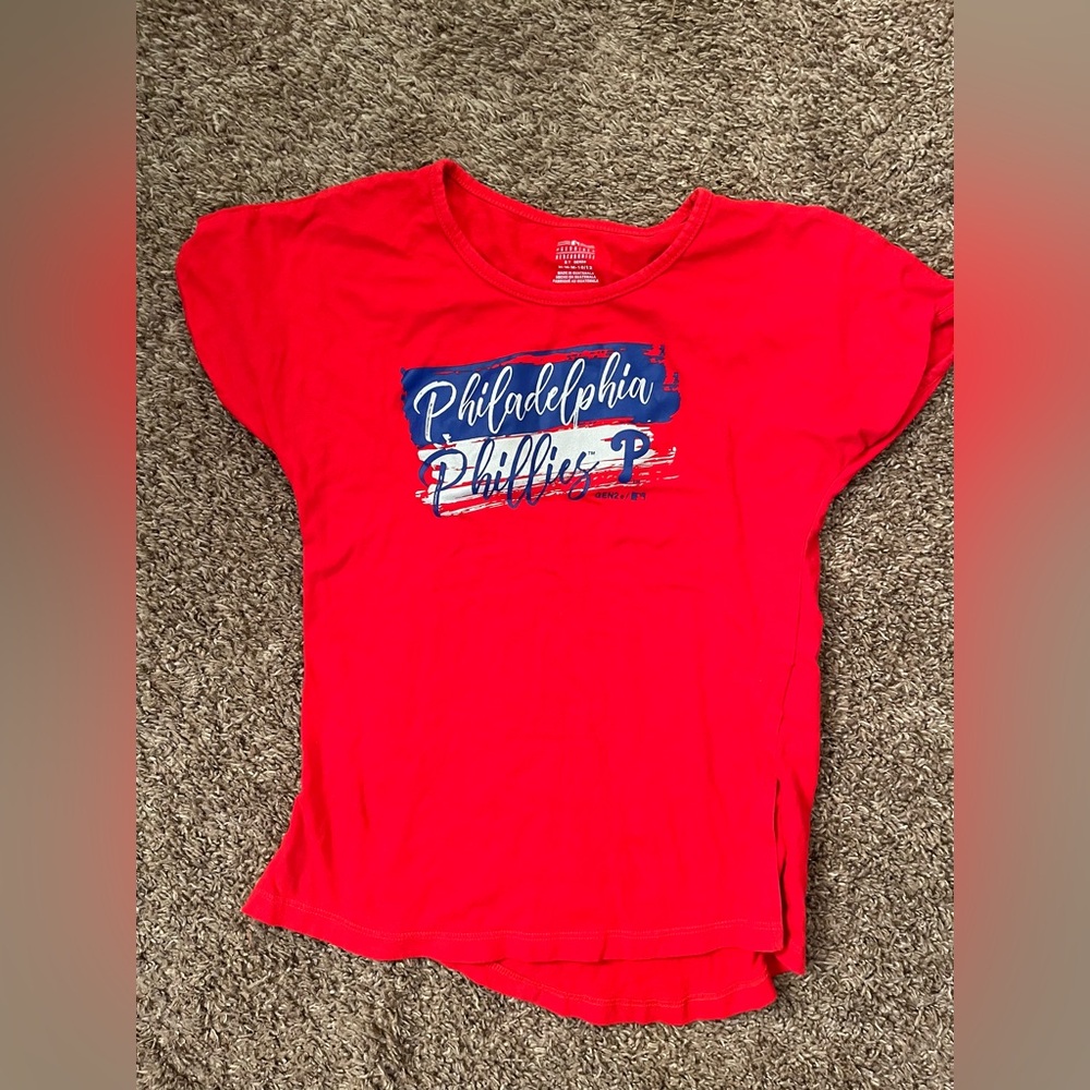 Girls Philadelphia Phillies MLB TShirt Size M (10/12)  Red